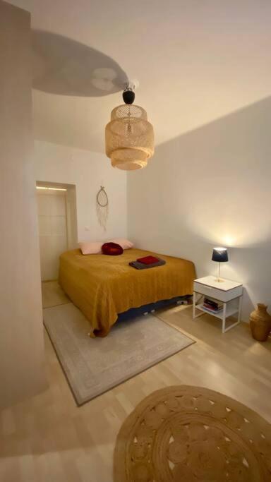 Lovely Apartment In The Centre, Street Level And Inner Yard Helsinki Buitenkant foto